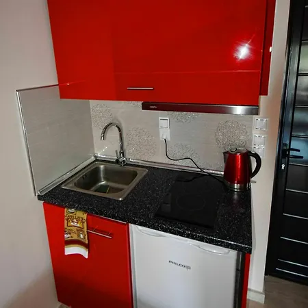 7 Spacious In Featuring A Balcony And Apartment Paralia Katerinis